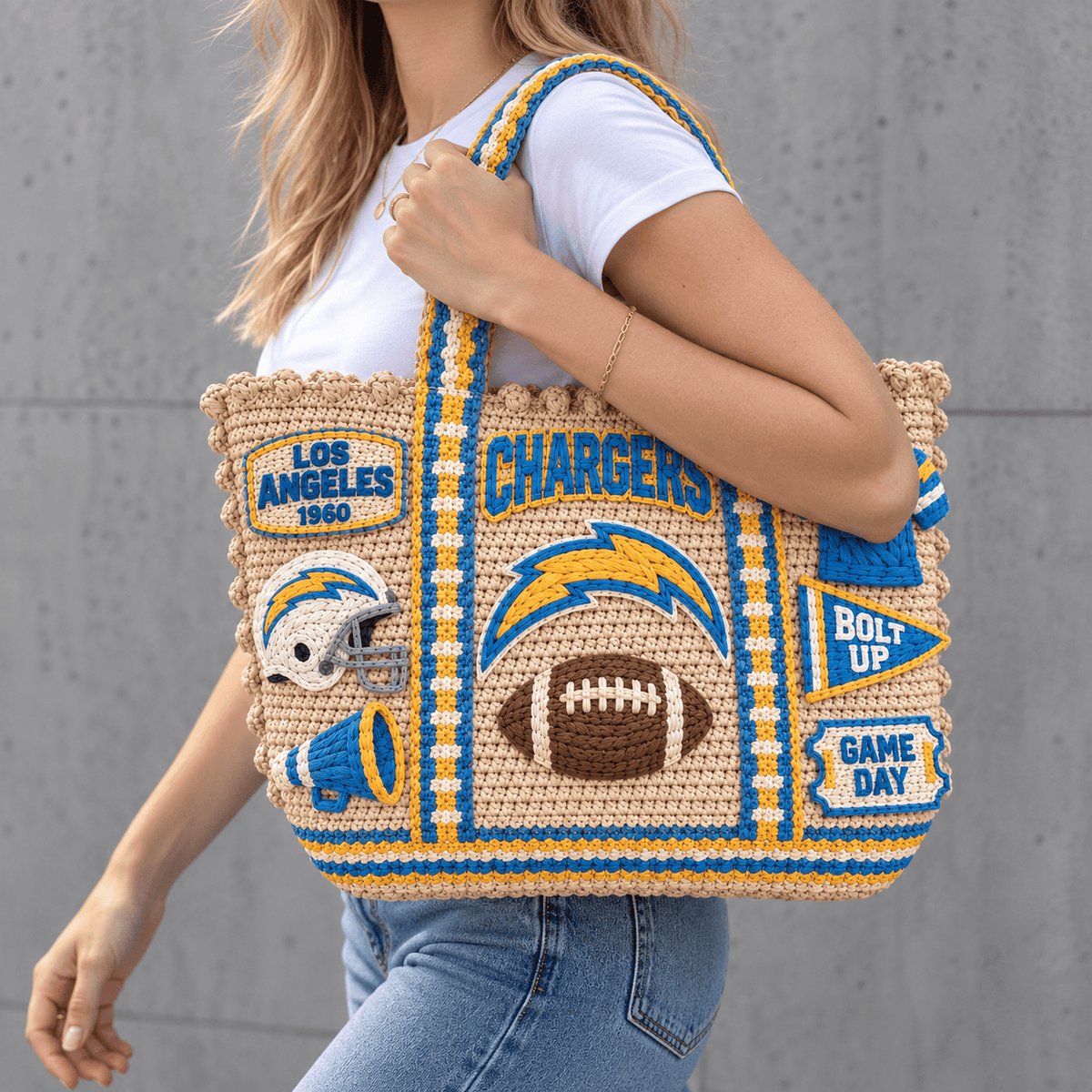 LAC Straw-Style Embellished Tote Bag NTKO
